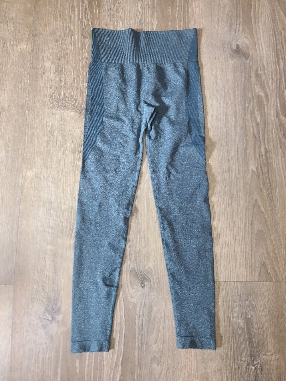 Halara OneForm Seamless Flow Butt Lifting 7/8 Leggings Blue - Size Small S